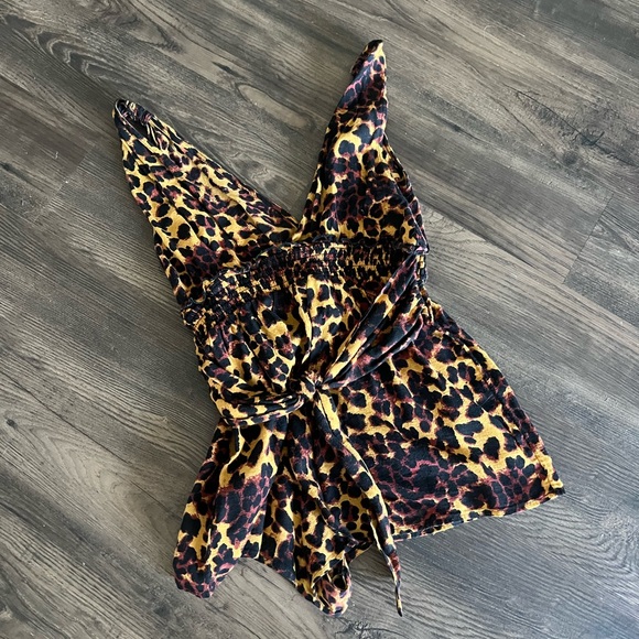 Free people leopard print v-neck romper - Picture 6 of 6